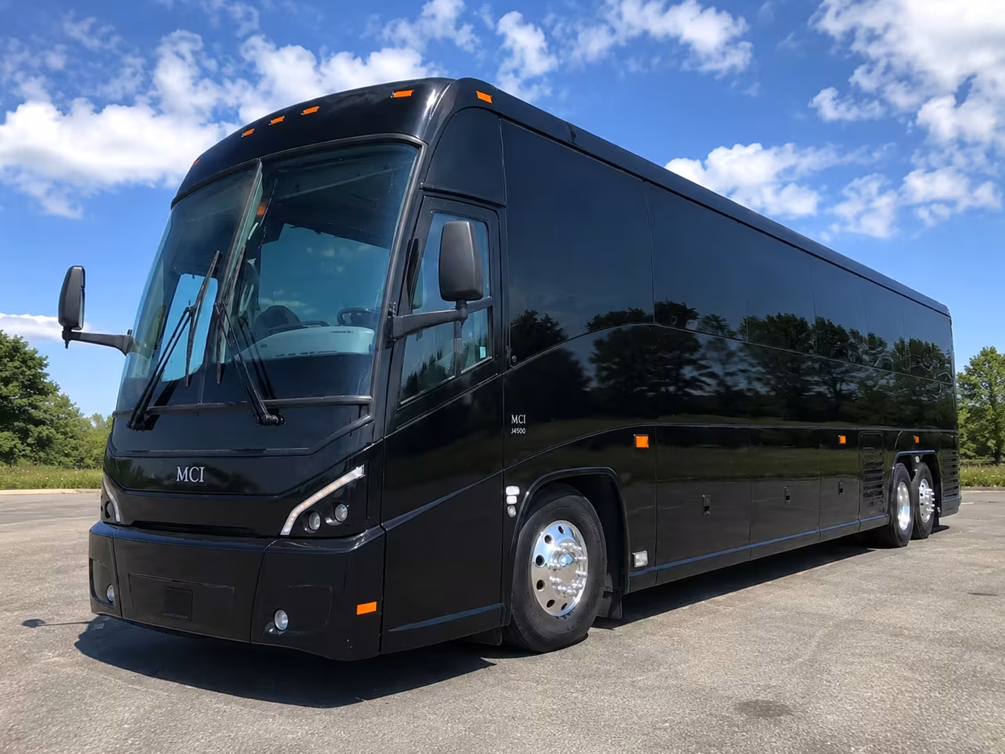 minibus rentals in irvine for smaller prom groups